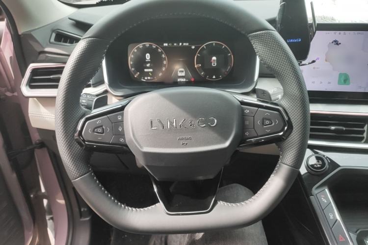 Used Lynk & Co 06 2023 Remix 1.5T Shero Steering Wheel