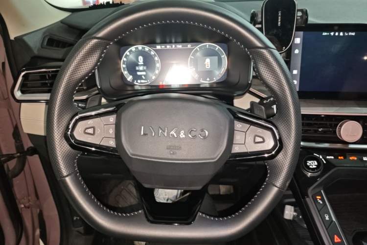 Used Lynk & Co 06 2023 Remix 1.5T Shero Steering Wheel