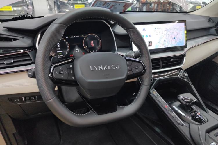 Used Lynk & Co 06 2023 Remix 1.5T Shero Steering Wheel