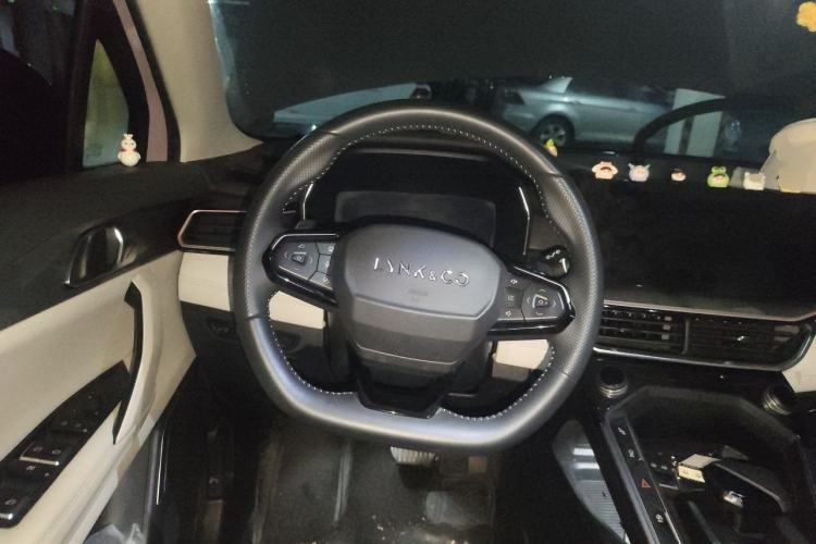 Used Lynk & Co 06 2023 Remix 1.5T Shero Steering Wheel