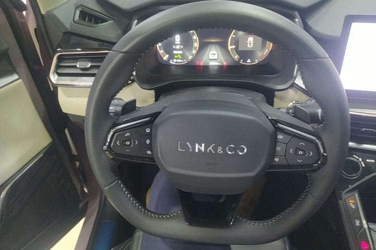 Used Lynk & Co 06 2023 Remix 1.5T Shero Steering Wheel