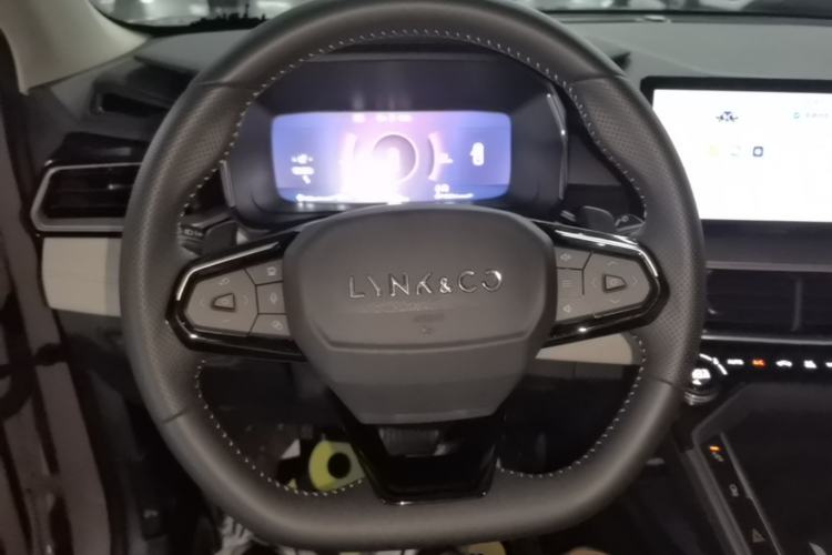Used Lynk & Co 06 2023 Remix 1.5T Shero Steering Wheel