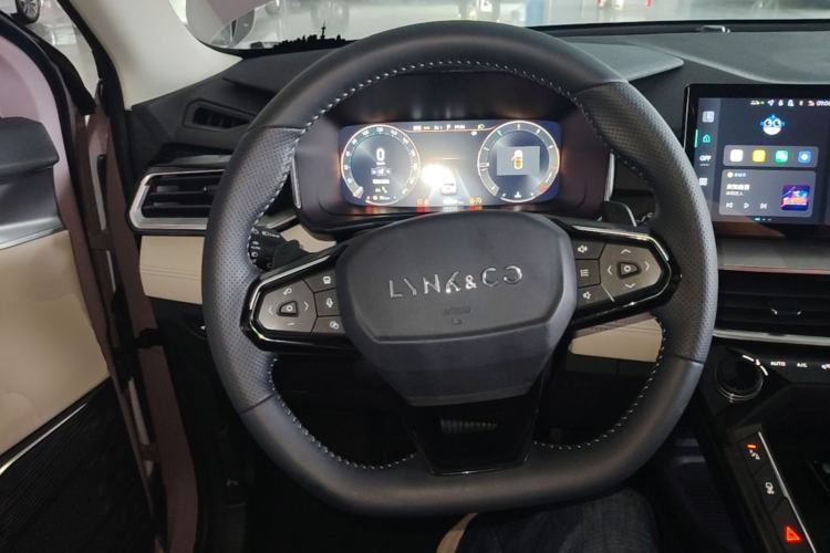 Used Lynk & Co 06 2023 Remix 1.5T Shero Steering Wheel