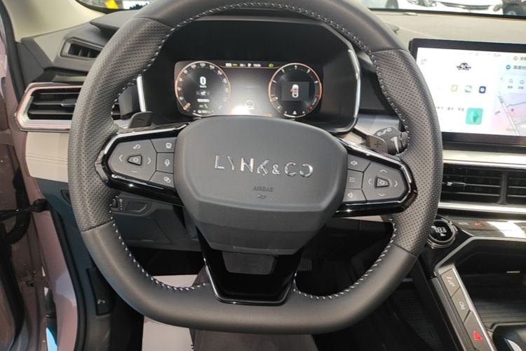 Used Lynk & Co 06 2023 Remix 1.5T Shero Steering Wheel