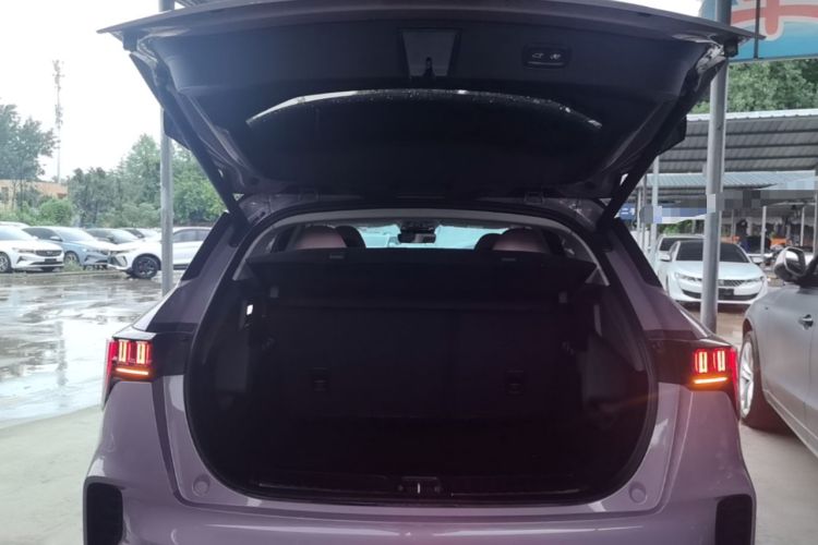 Used Lynk & Co 06 2023 Remix 1.5T Shero Trunk