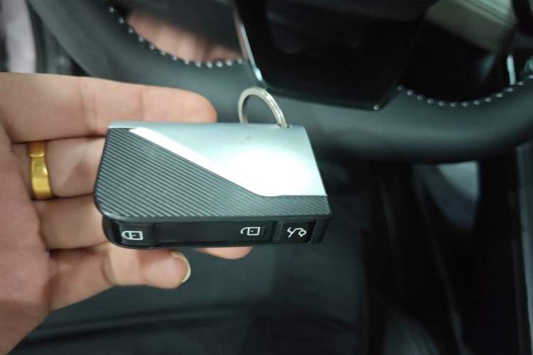 Used Lynk & Co 06 2023 Remix 1.5T Shero Vehicle Key