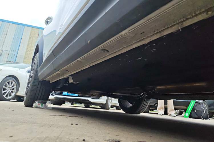 Used Lynk & Co 06 2023 Remix 1.5T Plus Model Chassis Front Right