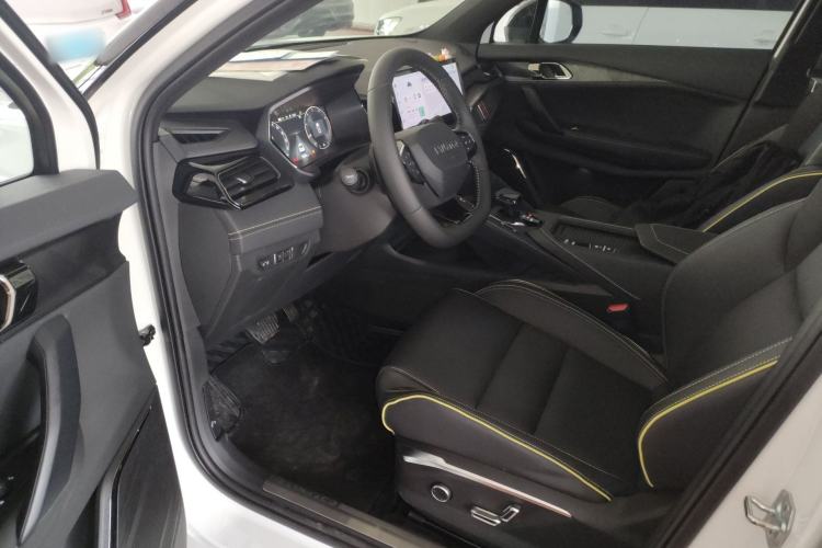 Used Lynk & Co 06 2023 Remix 1.5T Dynamic Halo Driver Seat
