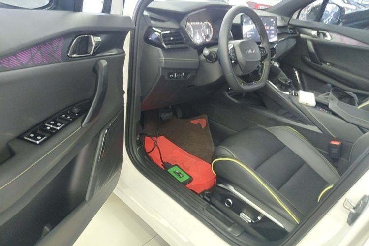 Used Lynk & Co 06 2023 Remix 1.5T Dynamic Halo Driver Seat