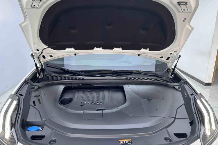 Used Lynk & Co 06 2023 Remix 1.5T JinPro Engine Bay