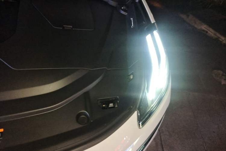 Used Lynk & Co 06 2023 Remix 1.5T JinPro Engine Bay Left