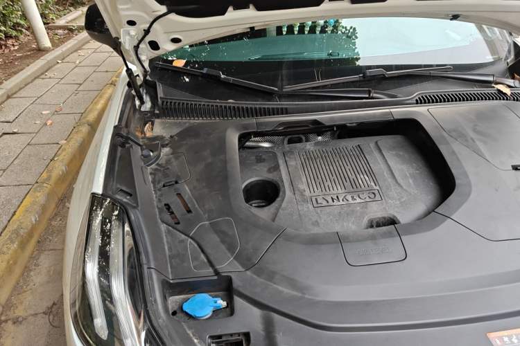 Used Lynk & Co 06 2023 Remix 1.5T Dynamic Halo Engine Bay Right