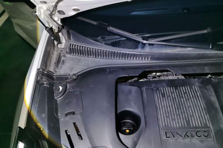 Used Lynk & Co 06 2023 Remix 1.5T JinPro Engine Bay Right
