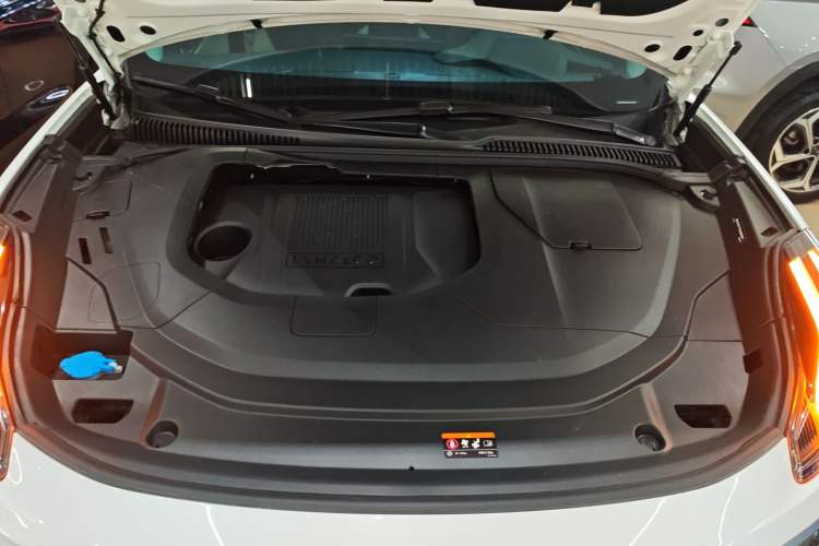 Used Lynk & Co 06 2023 Remix 1.5T Plus Model Engine Bay