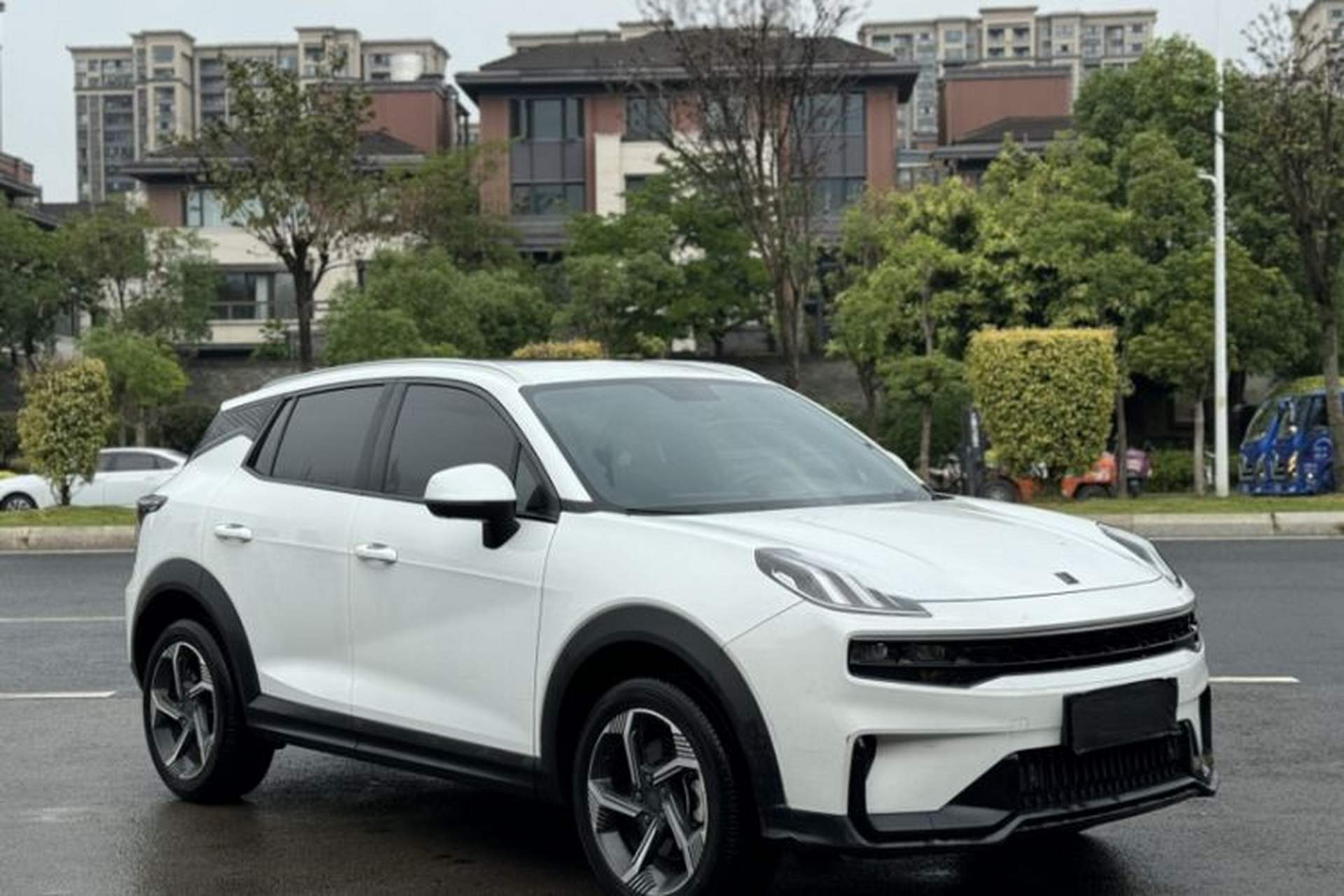 Used Lynk & Co 06 2023 Remix 1.5T JinPro Exterior 2