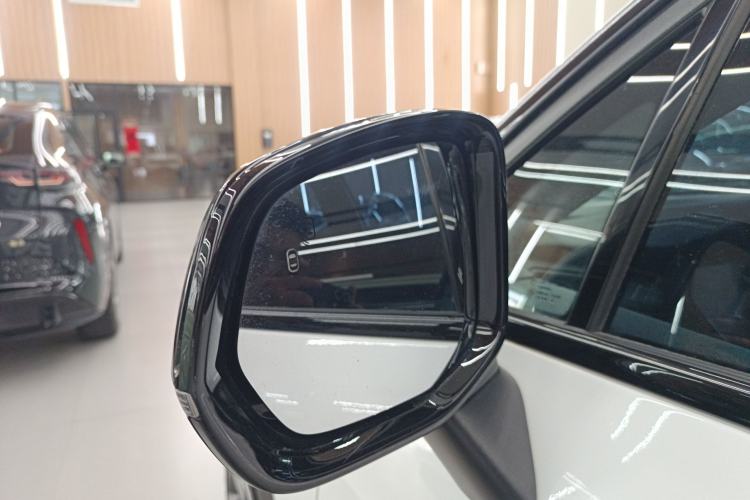 Used Lynk & Co 06 2023 Remix 1.5T Dynamic Halo Exterior 2