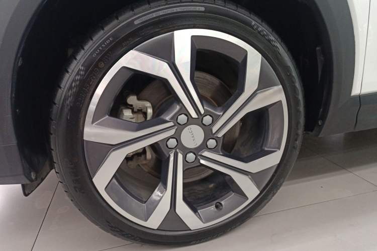 Used Lynk & Co 06 2023 Remix 1.5T Dynamic Halo Exterior 3