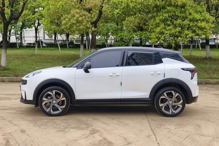 Used Lynk & Co 06 2023 Remix 1.5T Dynamic Halo Exterior 3