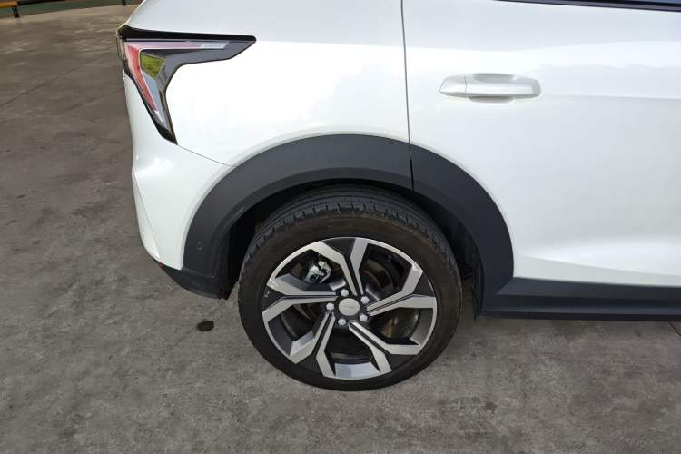 Used Lynk & Co 06 2023 Remix 1.5T Dynamic Halo Exterior 5