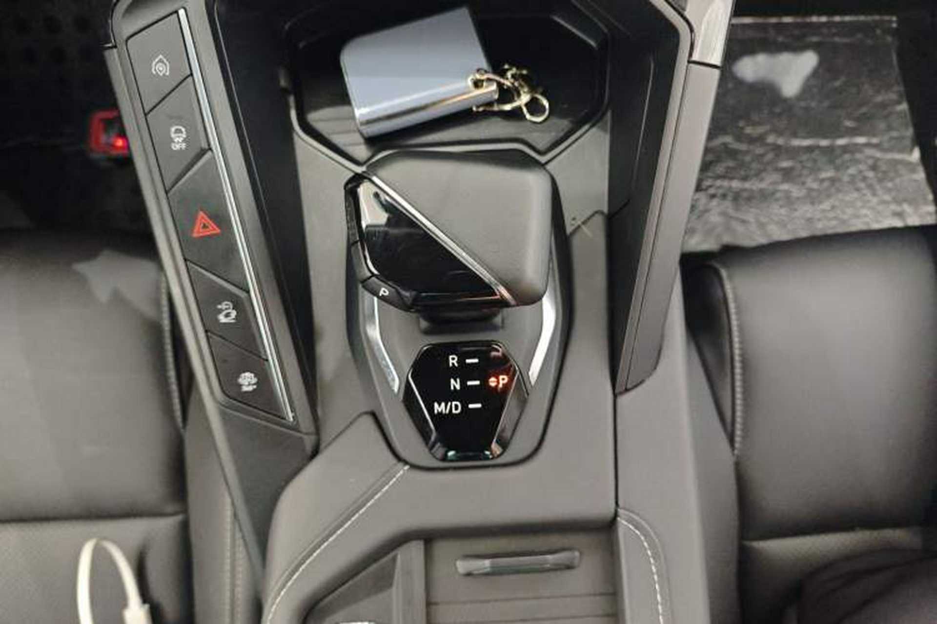 Used Lynk & Co 06 2023 Remix 1.5T JinPro Gear Lever