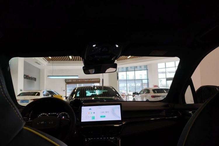 Used Lynk & Co 06 2023 Remix 1.5T Dynamic Halo Headliner