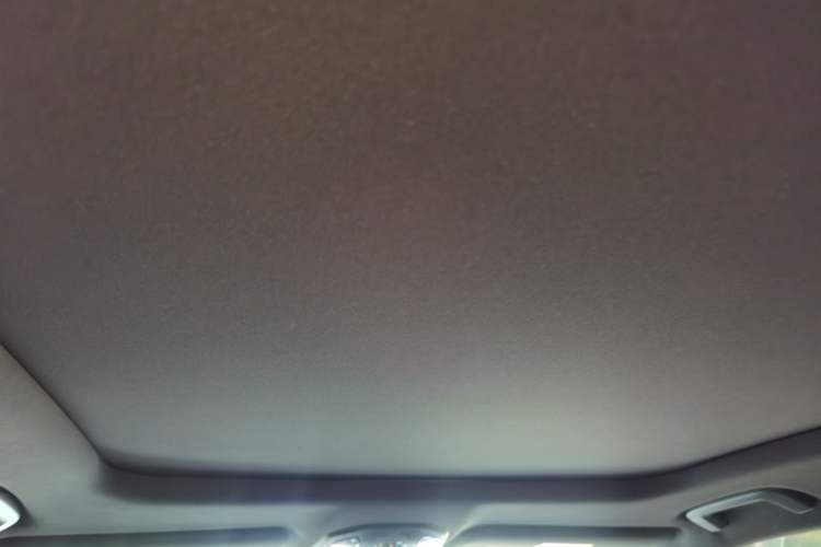 Used Lynk & Co 06 2023 Remix 1.5T Dynamic Halo Headliner