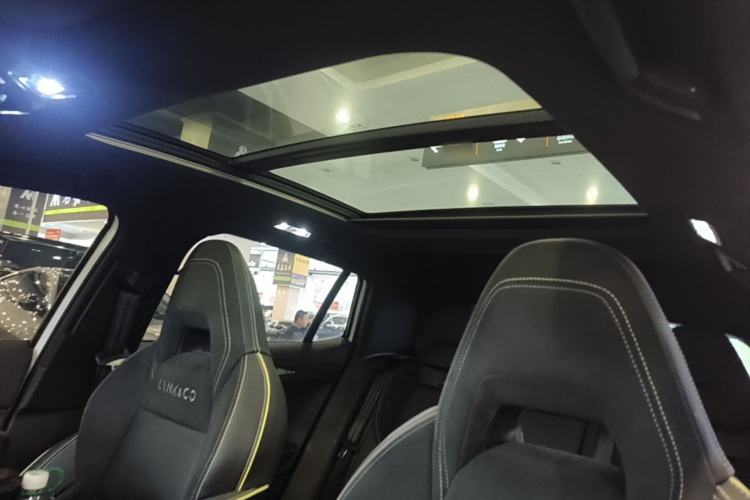 Used Lynk & Co 06 2023 Remix 1.5T Dynamic Halo Headliner