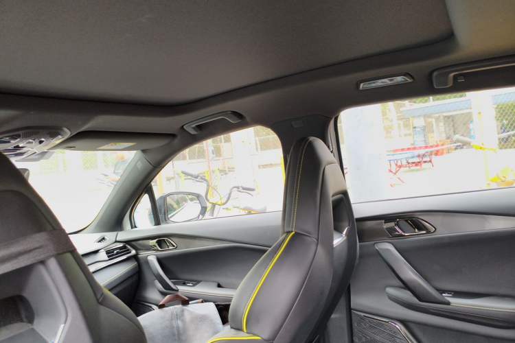 Used Lynk & Co 06 2023 Remix 1.5T Dynamic Halo Headliner