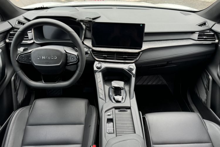Used Lynk & Co 06 2023 Remix 1.5T JinPro Interior 4