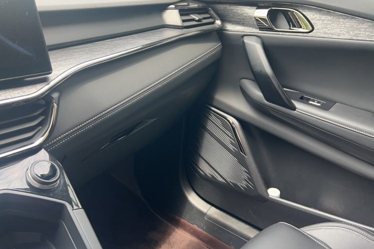 Used Lynk & Co 06 2023 Remix 1.5T JinPro Interior 8