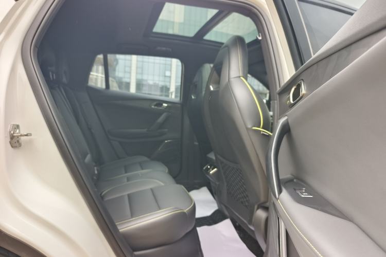 Used Lynk & Co 06 2023 Remix 1.5T Dynamic Halo Interior 9
