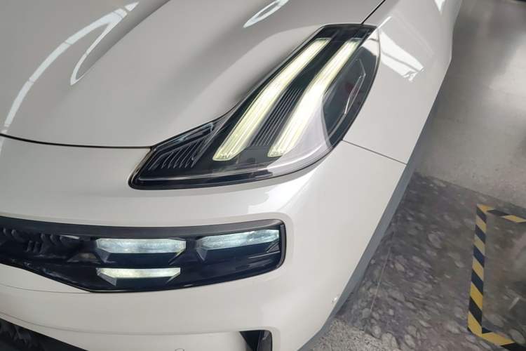 Used Lynk & Co 06 2023 Remix 1.5T Dynamic Halo Left Front Headlight