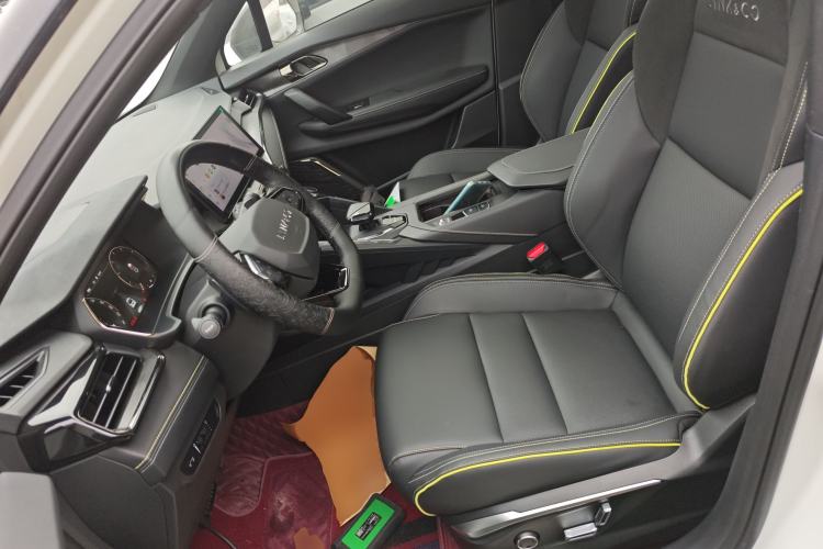 Used Lynk & Co 06 2023 Remix 1.5T Dynamic Halo Left Front Seat