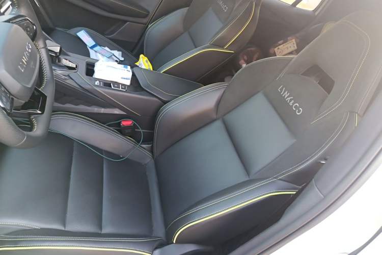 Used Lynk & Co 06 2023 Remix 1.5T Dynamic Halo Left Front Seat
