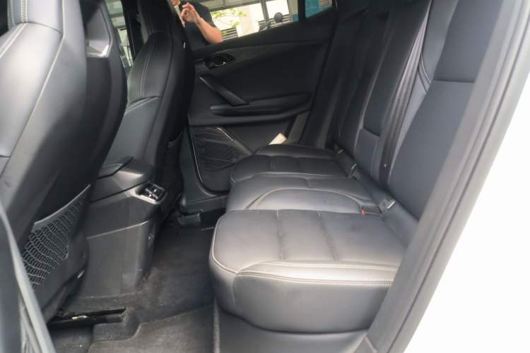 Used Lynk & Co 06 2023 Remix 1.5T JinPro Left Rear Seat