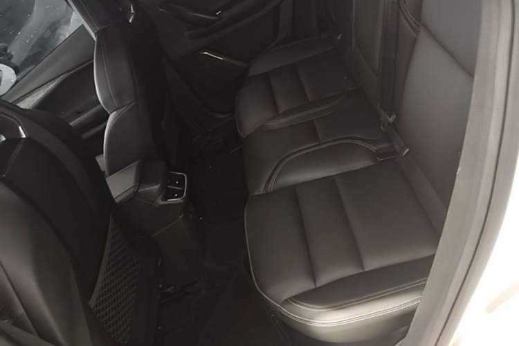 Used Lynk & Co 06 2023 Remix 1.5T JinPro Left Rear Seat