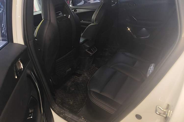 Used Lynk & Co 06 2023 Remix 1.5T Dynamic Halo Left Rear Seat
