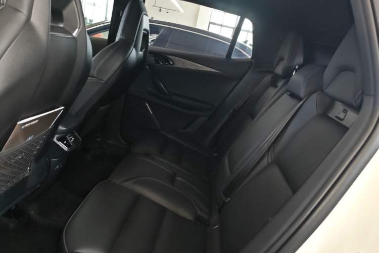 Used Lynk & Co 06 2023 Remix 1.5T JinPro Left Rear Seat