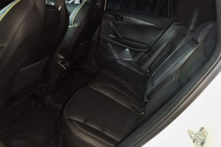 Used Lynk & Co 06 2023 Remix 1.5T Dynamic Halo Left Rear Seat
