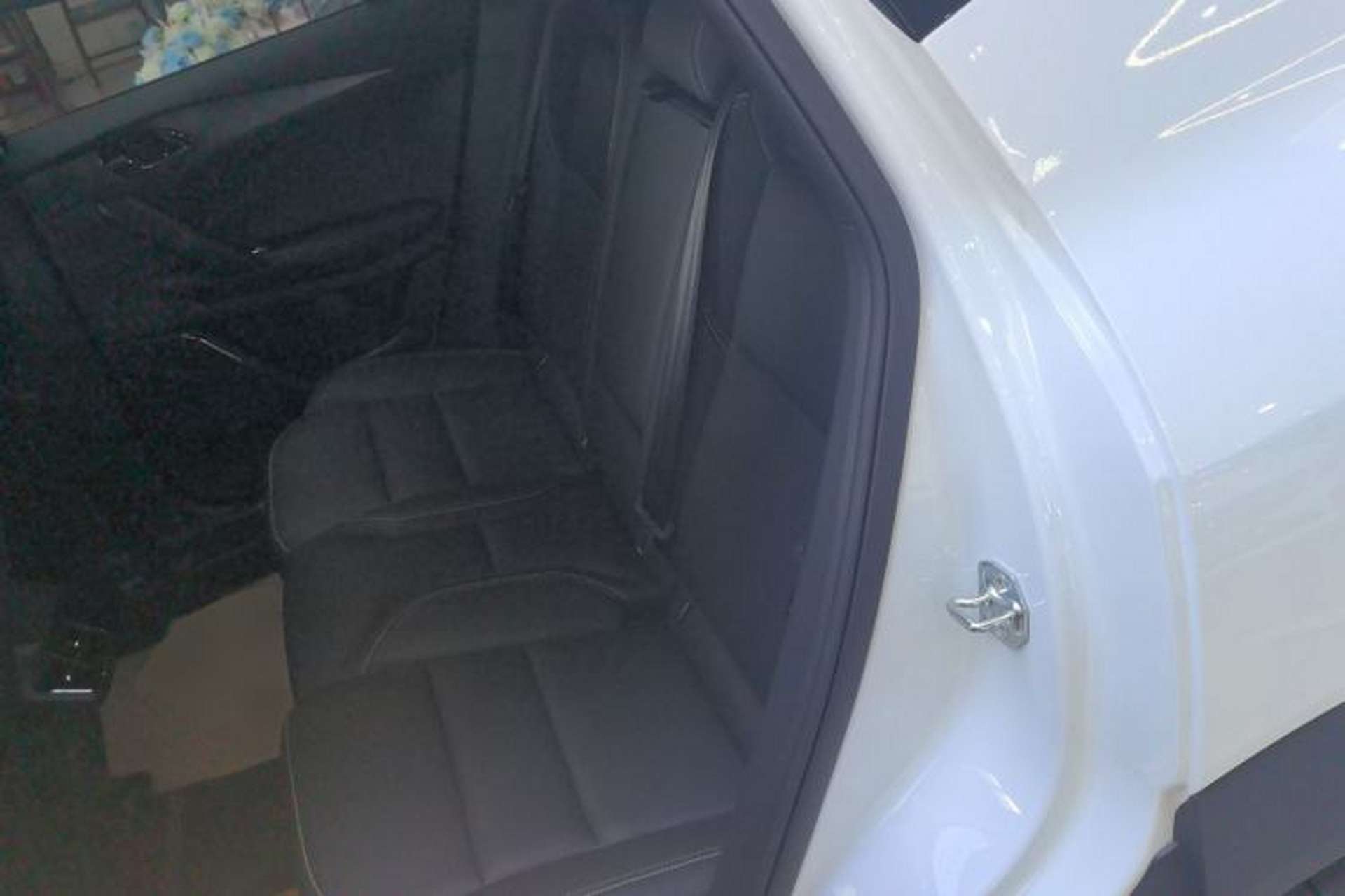 Used Lynk & Co 06 2023 Remix 1.5T Dynamic Halo Left Rear Seat