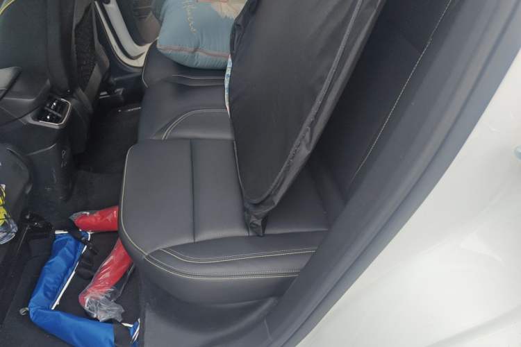 Used Lynk & Co 06 2023 Remix 1.5T Dynamic Halo Left Rear Seat