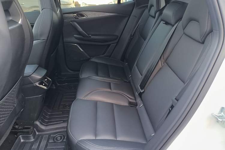 Used Lynk & Co 06 2023 Remix 1.5T JinPro Left Rear Seat