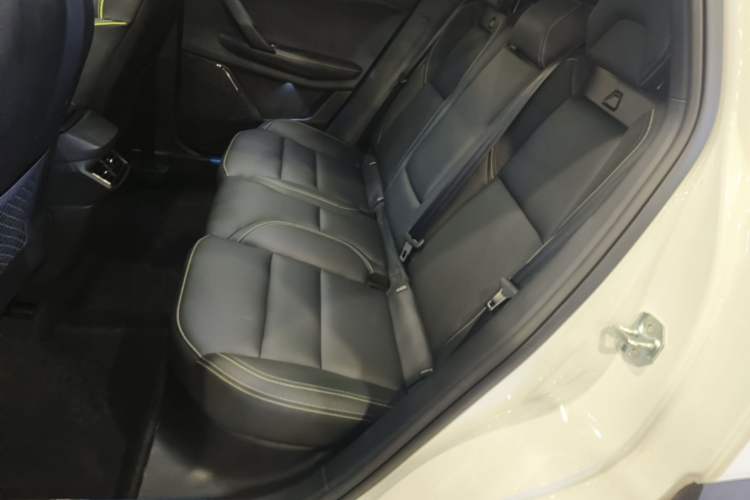 Used Lynk & Co 06 2023 Remix 1.5T Dynamic Halo Left Rear Seat