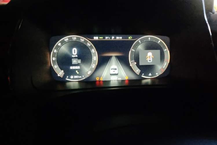 Used Lynk & Co 06 2023 Remix 1.5T JinPro Odometer Close Up
