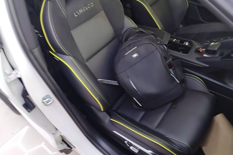 Used Lynk & Co 06 2023 Remix 1.5T Dynamic Halo Right Front Seat