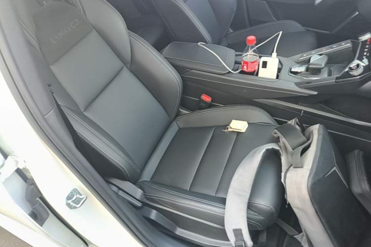 Used Lynk & Co 06 2023 Remix 1.5T JinPro Right Front Seat