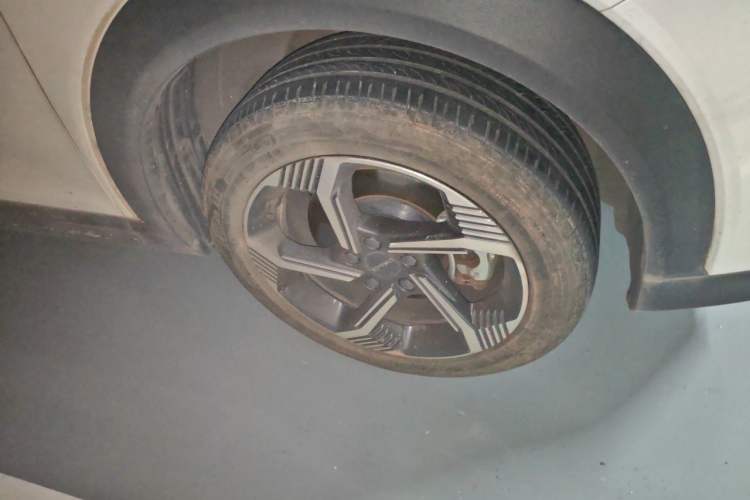 Used Lynk & Co 06 2023 Remix 1.5T JinPro Right Front Wheel Hub