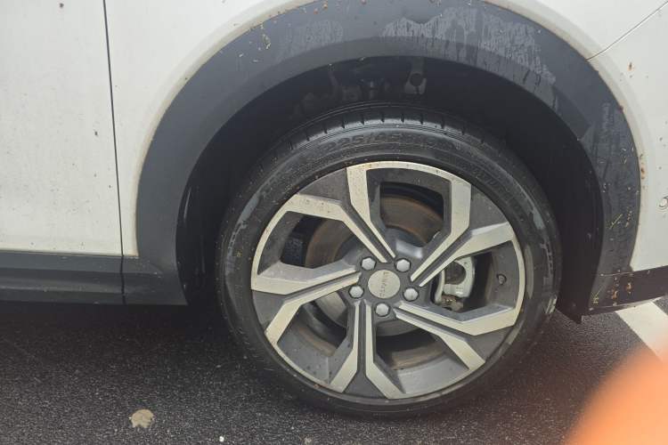 Used Lynk & Co 06 2023 Remix 1.5T Dynamic Halo Right Front Wheel Hub
