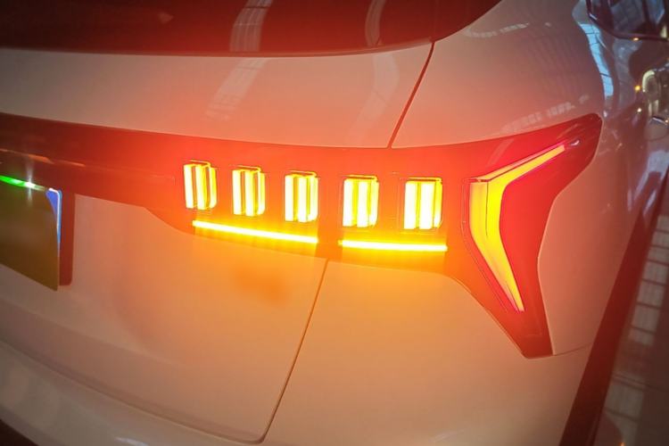 Used Lynk & Co 06 2023 Remix 1.5T JinPro Right Rear Taillight