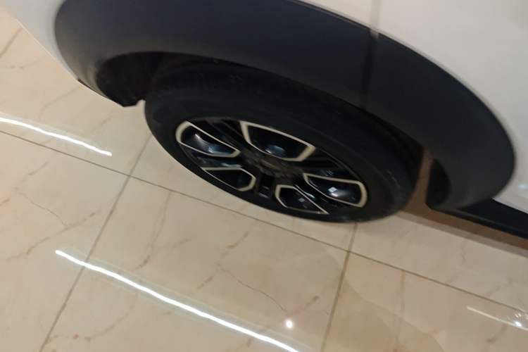 Used Lynk & Co 06 2023 Remix 1.5T Plus Model Right Rear Wheel Hub